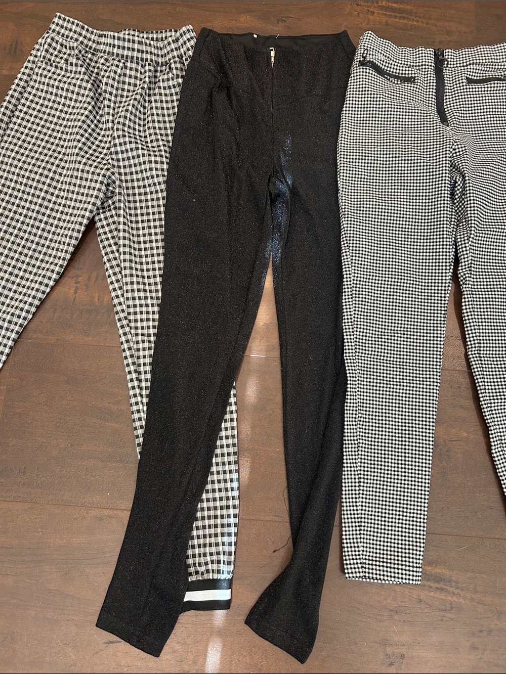 Pants bundle - Picture 4 of 12